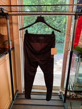 Taffy Black Camo Leggings
